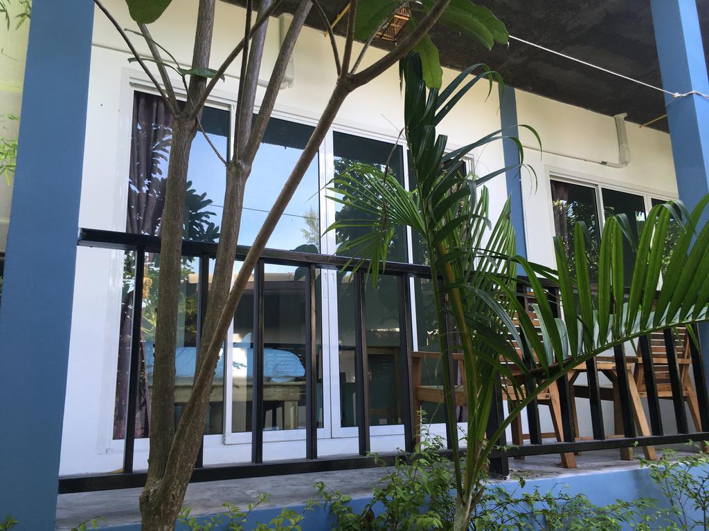 Benjamin'S Hut Hotel Сритану Екстериор снимка